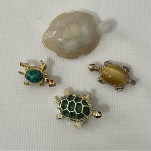 Vintage Turtle Brooch Set of 4